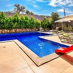 빌라 Patara 3 Bedroom Secluded With Private Pool Hot Tub