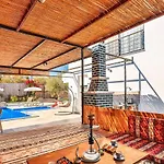 빌라 Patara 3 Bedroom Secluded With Private Pool Hot Tub 칼칸