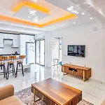 빌라 Patara 3 Bedroom Secluded With Private Pool Hot Tub
