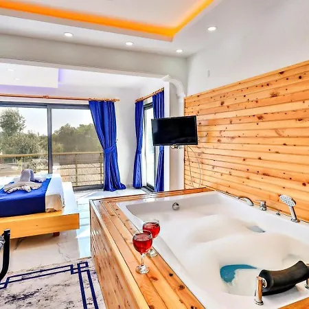 Patara 3 Bedroom Secluded With Private Pool Hot Tub