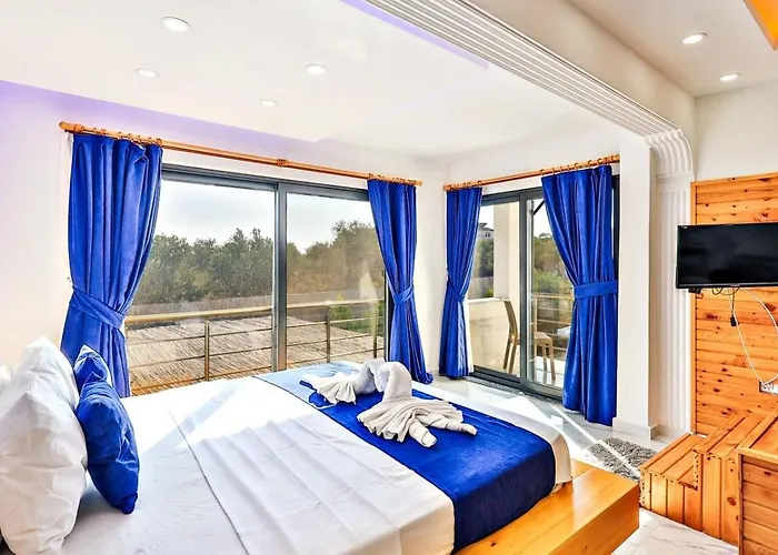 Patara 3 Bedroom Secluded With Private Pool Hot Tub