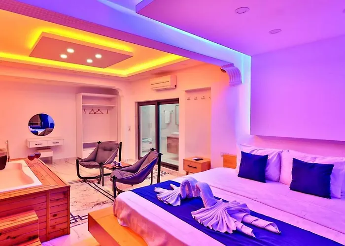 别墅 Patara 3 Bedroom Secluded With Private Pool Hot Tub *
