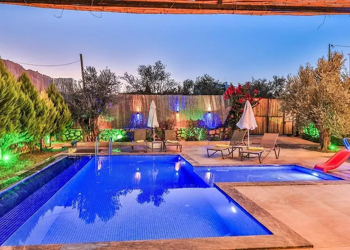 Patara 3 Bedroom Secluded With Private Pool Hot Tub 别墅